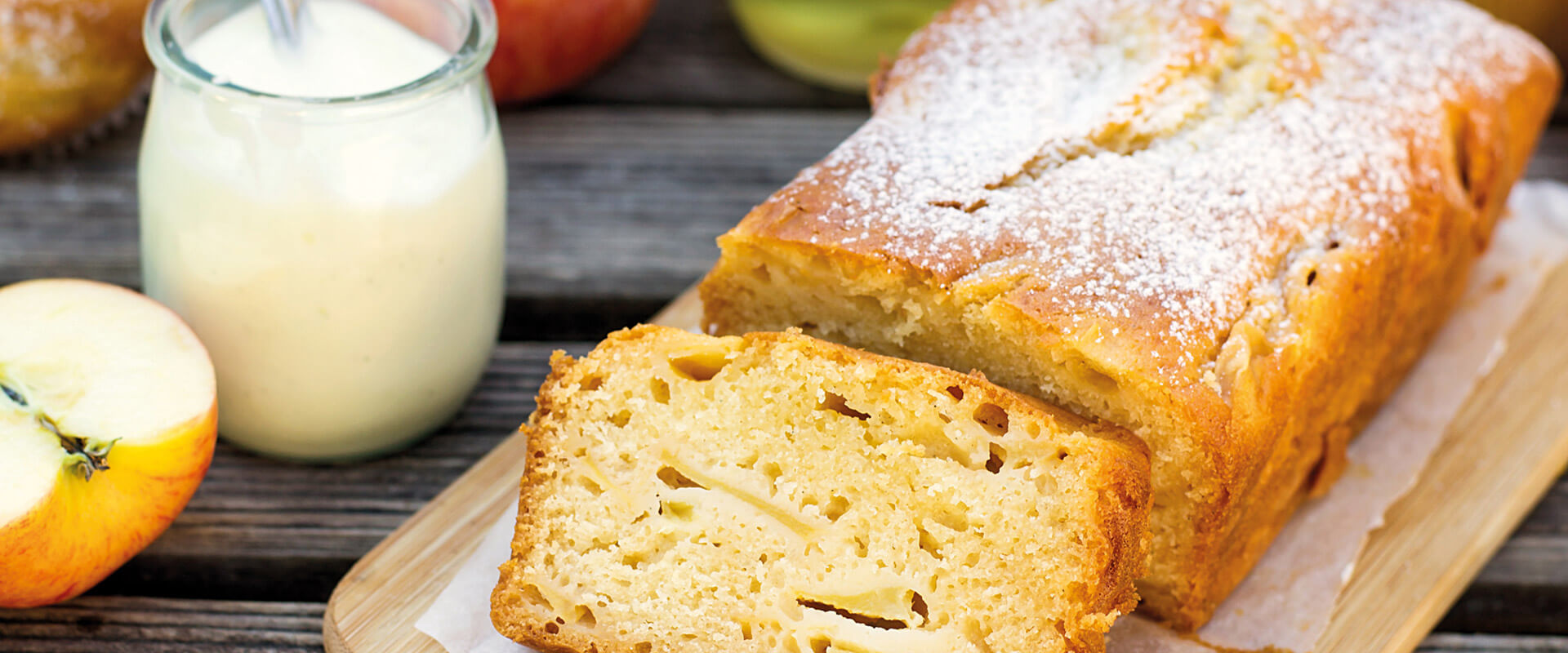 Kuchen mit Olivenöl und Joghurt