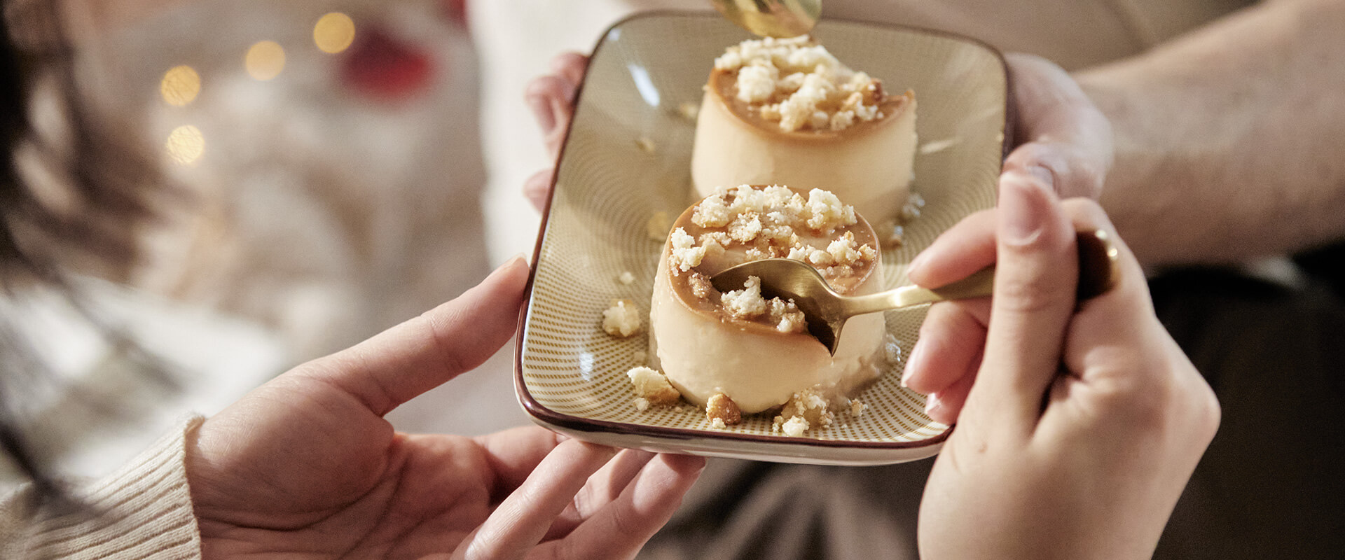 Panna Cotta im Glas mit Amaretti – romantisches Dessert