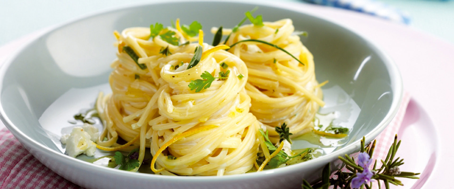 Spaghetti mit Ricotta und Zitrone | Fratelli Carli DE