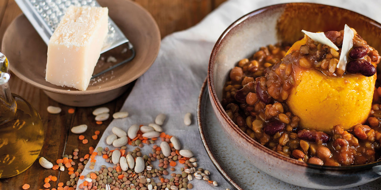 Polentatörtchen mit Gemüse-Getreide-Suppe