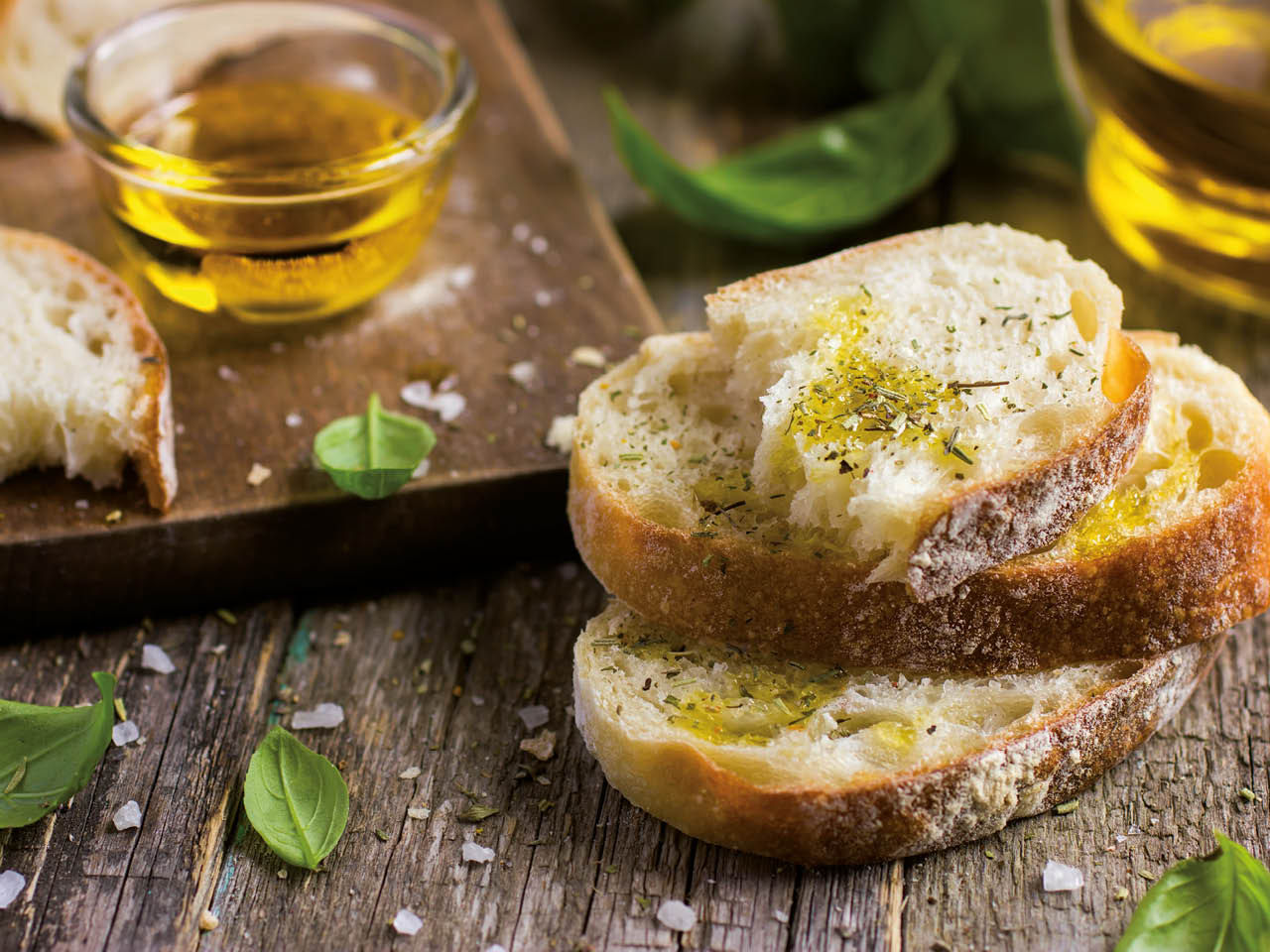 Olivenöl auf Brot
