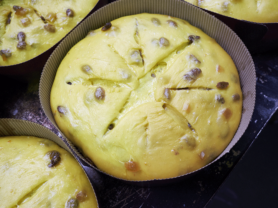 Panettone mit Birnen und Schokolade | Fratelli Carli