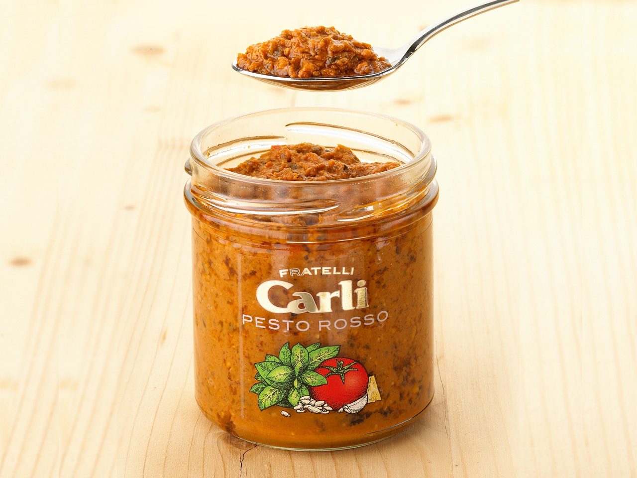 Ein Glas Pesto Rosso 