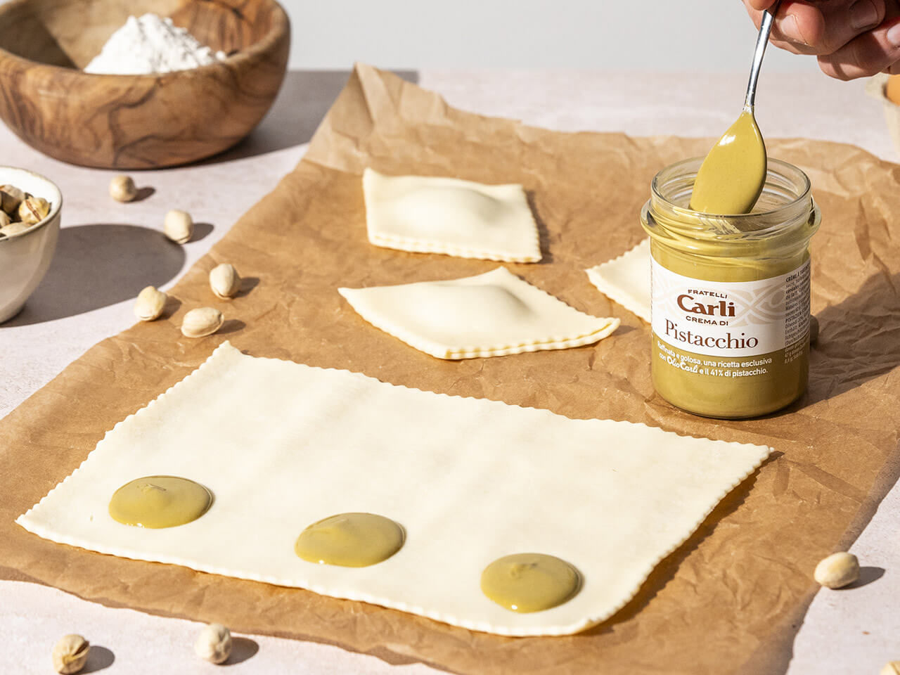 Pistaziencreme fur eine dessert fuellung