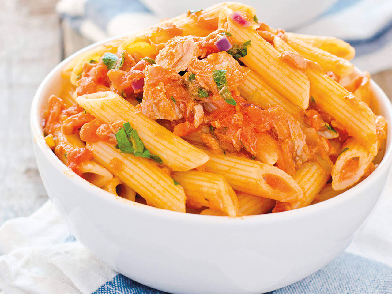 Penne mit Thunfischsauce